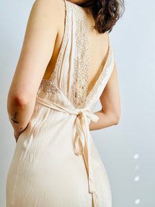 Vintage 1930s silk lace slip