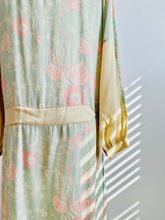 Load image into Gallery viewer, Vintage 1920s Pastel Silk Flapper Dress
