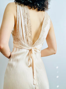 Vintage 1930s silk lace slip