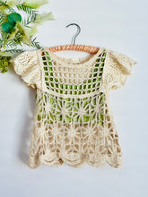 Load image into Gallery viewer, Vintage White Crochet Lace Top
