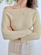 Load image into Gallery viewer, Buttery soft wool sweater
