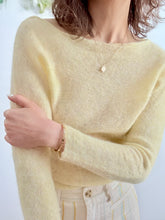 Load image into Gallery viewer, Buttery soft wool sweater
