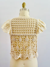 Load image into Gallery viewer, Vintage White Crochet Lace Top
