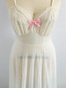 Vintage 1970s Lace Lingerie Full Length Gown w Pink Velvet