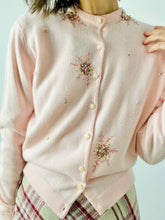 Load image into Gallery viewer, Vintage 1940s pink embroidered cardigan
