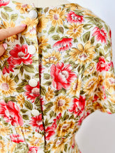Load image into Gallery viewer, Vintage daisy floral print dress
