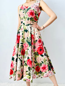 Vintage 1940s red floral dress