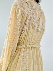 Vintage style ruched lace dress